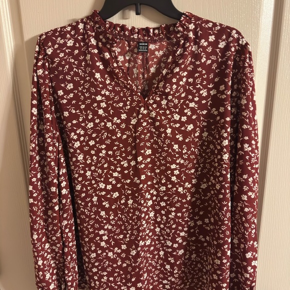 SHEIN Tops - SHEIN Burgundy Floral Blouse